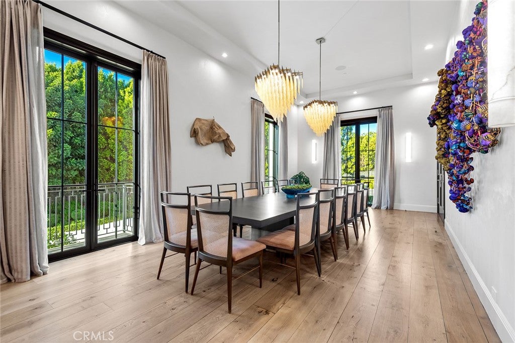 Los Angeles, California, 90077, United States, 8 Bedrooms Bedrooms, ,12 BathroomsBathrooms,Residential,Active,1905105