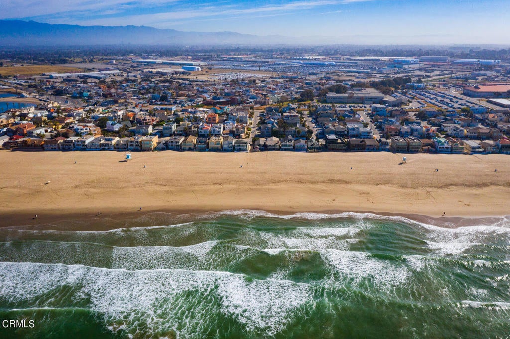 Oxnard, California, 93035, United States, 4 Bedrooms Bedrooms, ,3 BathroomsBathrooms,Residential,Active,2031789