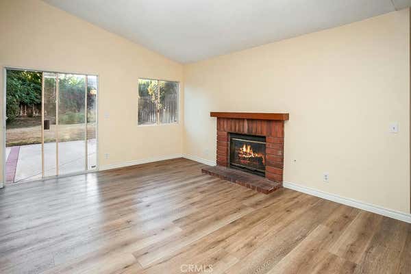 2719 RESERVOIR DR, SIMI VALLEY, CA 93065, photo 2 of 9