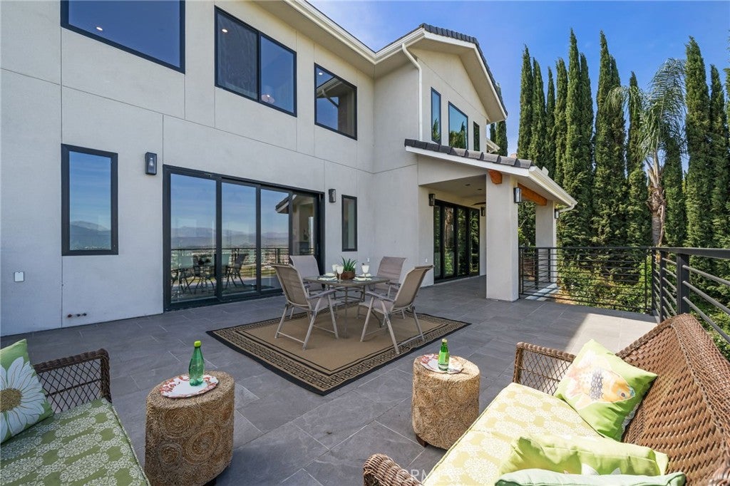 Chino Hills, California, 91709, United States, 5 Bedrooms Bedrooms, ,5 BathroomsBathrooms,Residential,Active,2030088