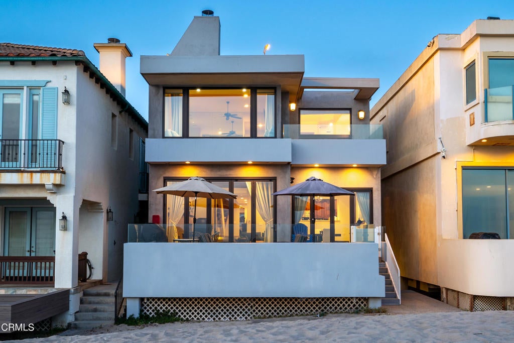 Oxnard, California, 93035, United States, 5 Bedrooms Bedrooms, ,5 BathroomsBathrooms,Residential,Active,2010576