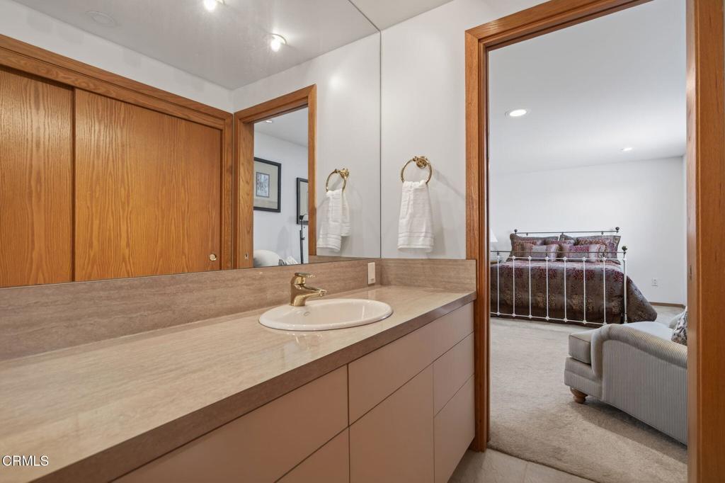 Oxnard, California, 93035, United States, 5 Bedrooms Bedrooms, ,5 BathroomsBathrooms,Residential,Active,2015816