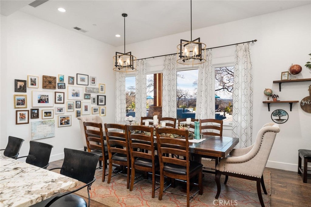 Oroville, California, 95965, United States, ,5 BathroomsBathrooms,Residential,Active,1702211