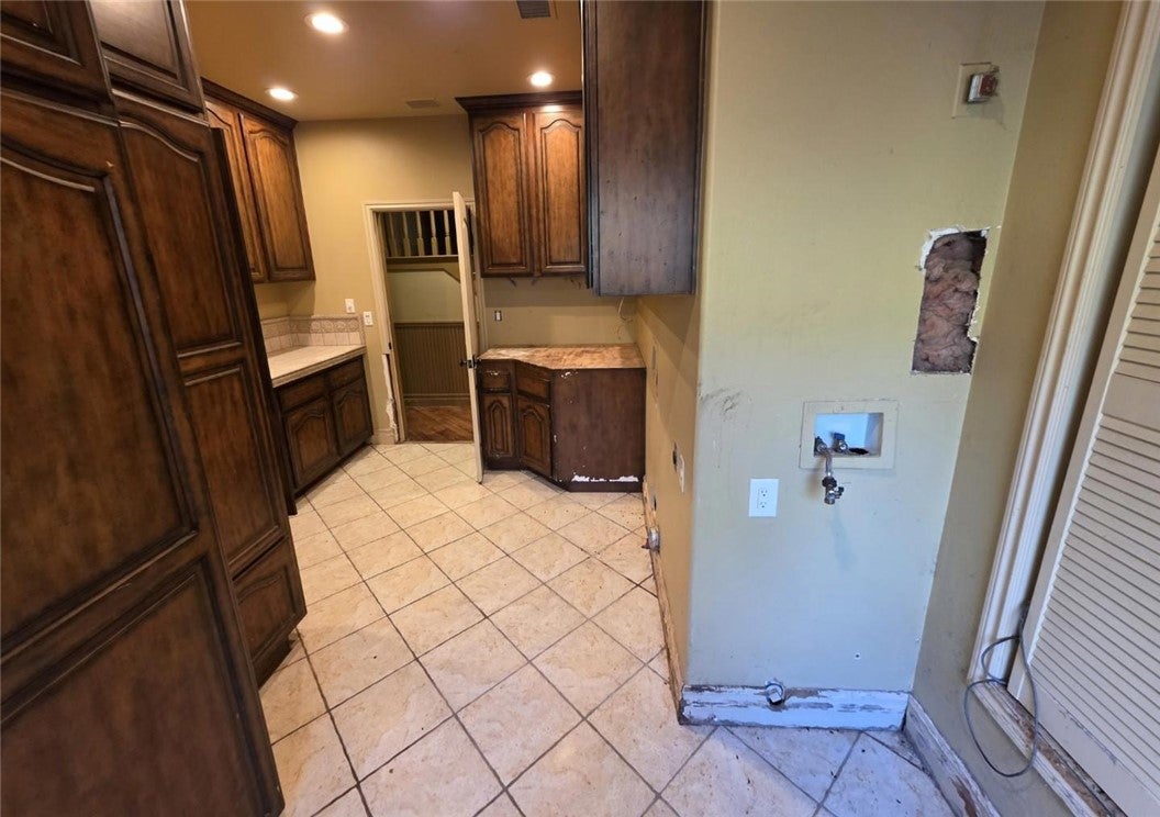 Trabuco Canyon, California, 92679, United States, 6 Bedrooms Bedrooms, ,7 BathroomsBathrooms,Residential,Active,1998764