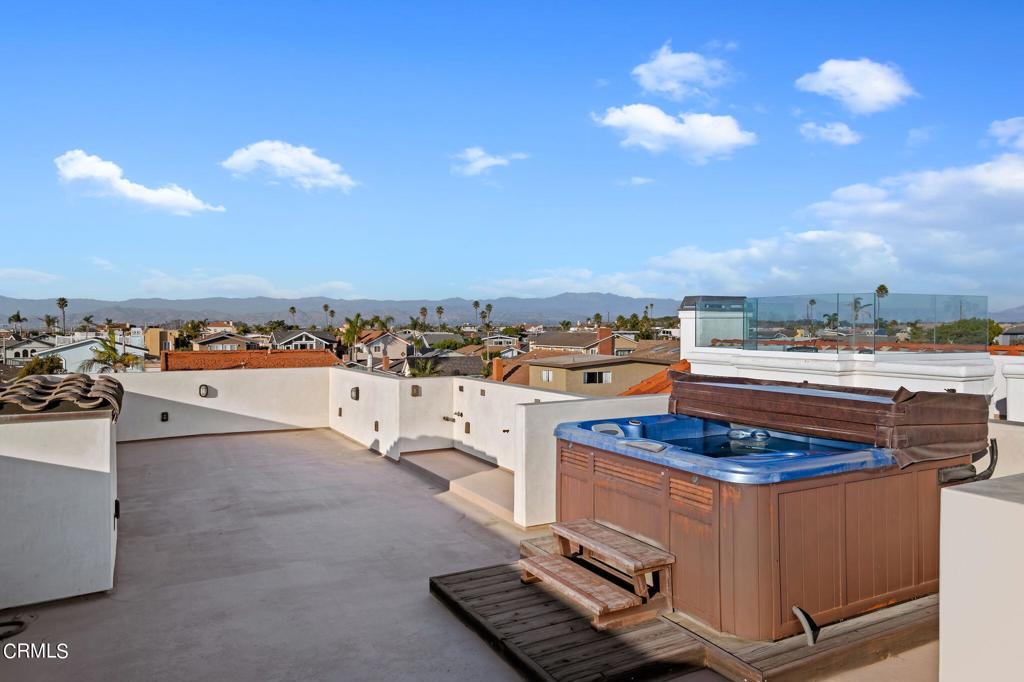 Oxnard, California, 93035, United States, 4 Bedrooms Bedrooms, ,5 BathroomsBathrooms,Residential,Active,1869114