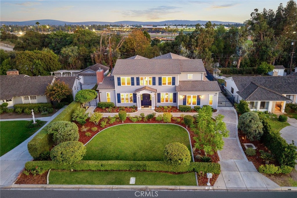 Arcadia, California, 91007, United States, 5 Bedrooms Bedrooms, ,6 BathroomsBathrooms,Residential,Active,1941105