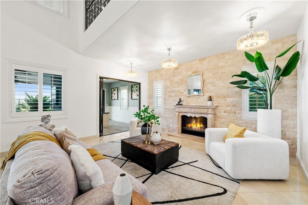 Yorba Linda, California, 92886, United States, 6 Bedrooms Bedrooms, ,7 BathroomsBathrooms,Residential,Active,1985877