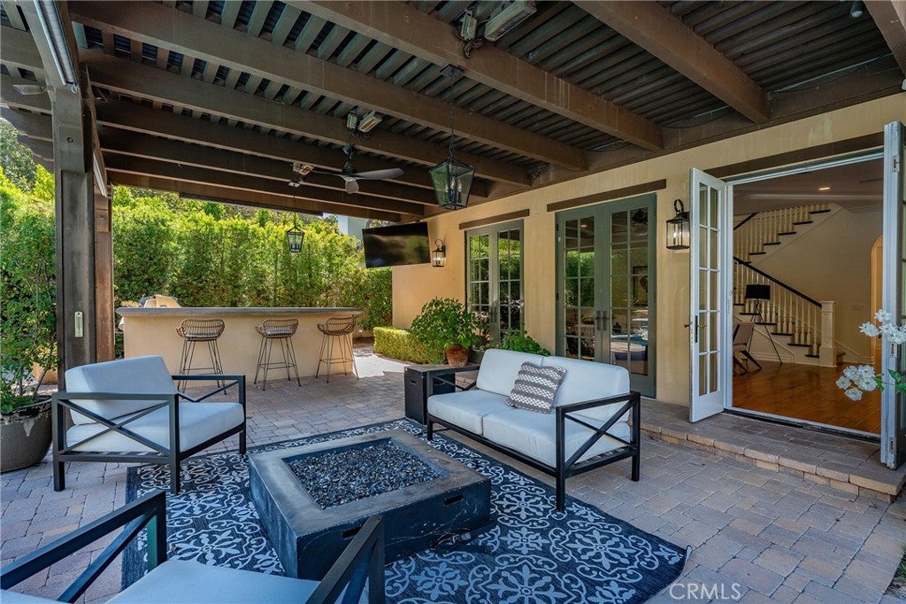 Calabasas, California, 91302, United States, 5 Bedrooms Bedrooms, ,6 BathroomsBathrooms,Residential,Active,1929471