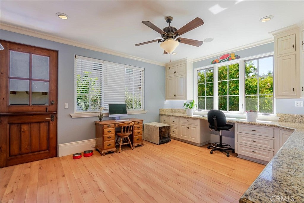 Valencia, California, 91381, United States, 6 Bedrooms Bedrooms, ,11 BathroomsBathrooms,Residential,Active,1959978