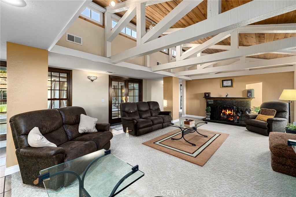 La Verne, California, 91750, United States, 3 Bedrooms Bedrooms, ,3 BathroomsBathrooms,Residential,Active,1963390