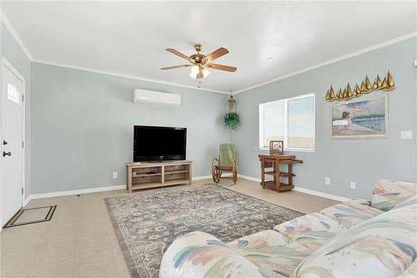 36160 PALM RD, LUCERNE VALLEY, CA 92356, photo 5 of 41