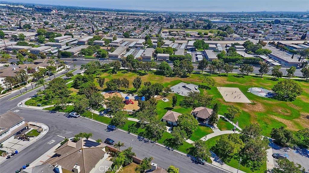 Cypress, California, 90630, United States, 4 Bedrooms Bedrooms, ,4 BathroomsBathrooms,Residential,Active,1945840