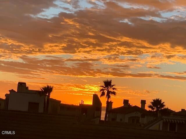 Oxnard, California, 93035, United States, 5 Bedrooms Bedrooms, ,4 BathroomsBathrooms,Residential,Active,1899886