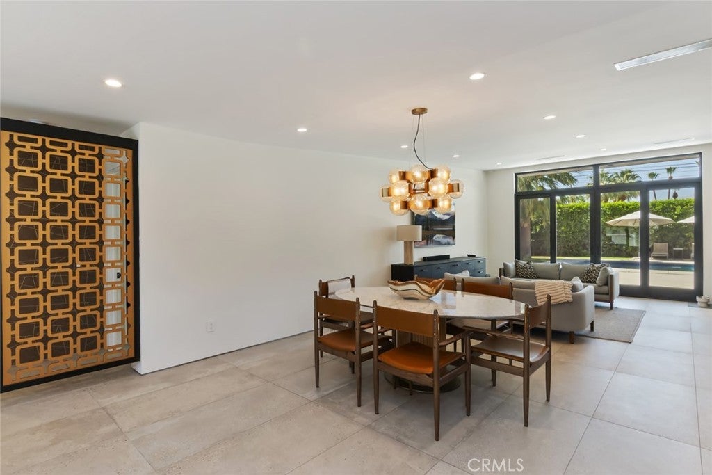 Palm Springs, California, 92264, United States, 4 Bedrooms Bedrooms, ,5 BathroomsBathrooms,Residential,Active,1999334