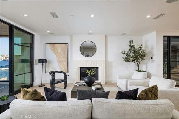 414 VIA LIDO NORD, NEWPORT BEACH, CA 92663, photo 3 of 32