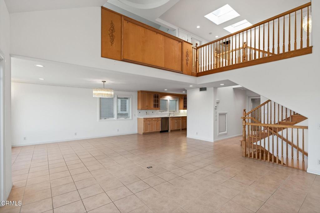 Oxnard, California, 93035, United States, 4 Bedrooms Bedrooms, ,4 BathroomsBathrooms,Residential,Active,1997596