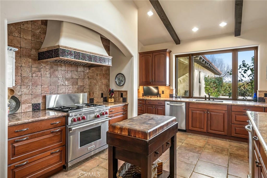 Paso Robles, California, 93446, United States, ,6 BathroomsBathrooms,Residential,Active,1769488