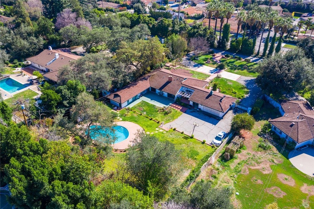 Arcadia, California, 91006, United States, 3 Bedrooms Bedrooms, ,4 BathroomsBathrooms,Residential,Active,1986891