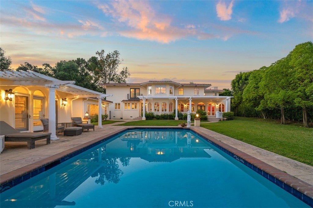 San Marino, California, 91108, United States, 5 Bedrooms Bedrooms, ,6 BathroomsBathrooms,Residential,Active,1905042