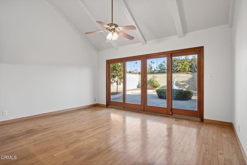 Ventura, California, 93001, United States, 5 Bedrooms Bedrooms, ,3 BathroomsBathrooms,Residential,Active,1922272