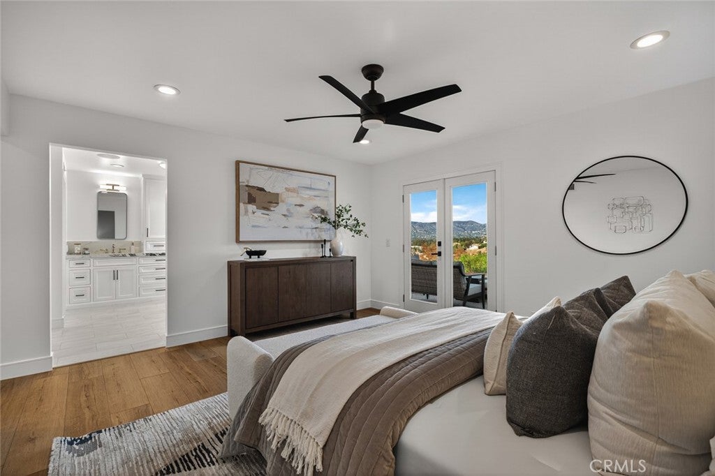 Anaheim, California, 92807, United States, 4 Bedrooms Bedrooms, ,3 BathroomsBathrooms,Residential,Active,1990042