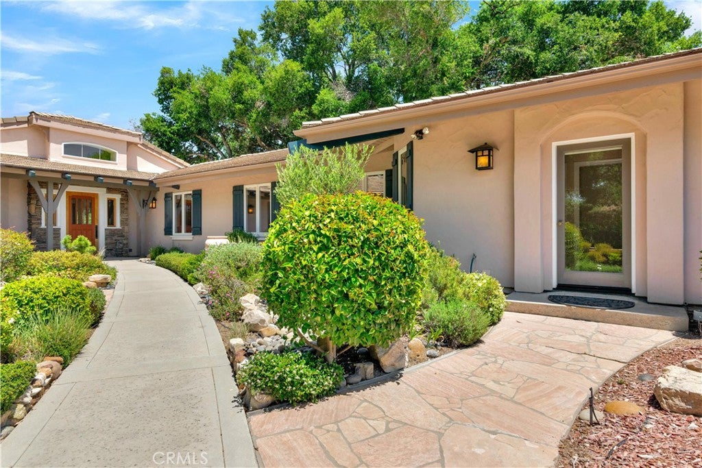 Templeton, California, 93465, United States, 3 Bedrooms Bedrooms, ,4 BathroomsBathrooms,Residential,Active,1899871