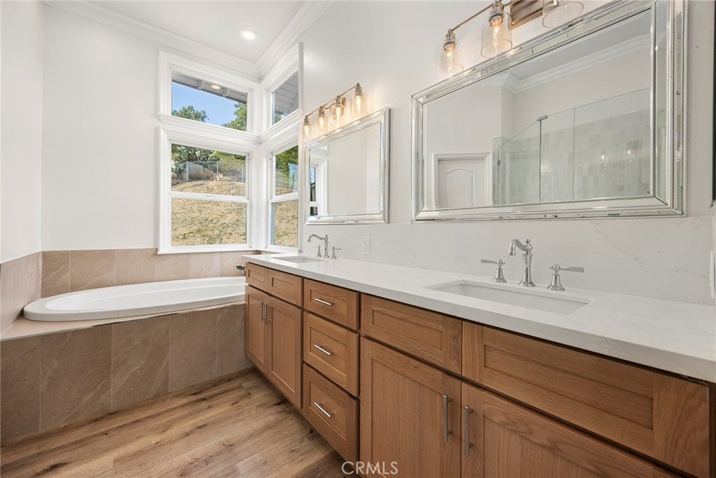 Yorba Linda, California, 92886, United States, 5 Bedrooms Bedrooms, ,3 BathroomsBathrooms,Residential,Active,2007661