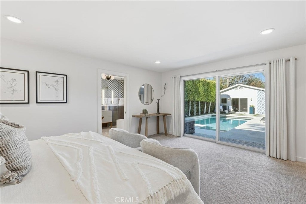 Long Beach, California, 90815, United States, 4 Bedrooms Bedrooms, ,4 BathroomsBathrooms,Residential,Active,1999914