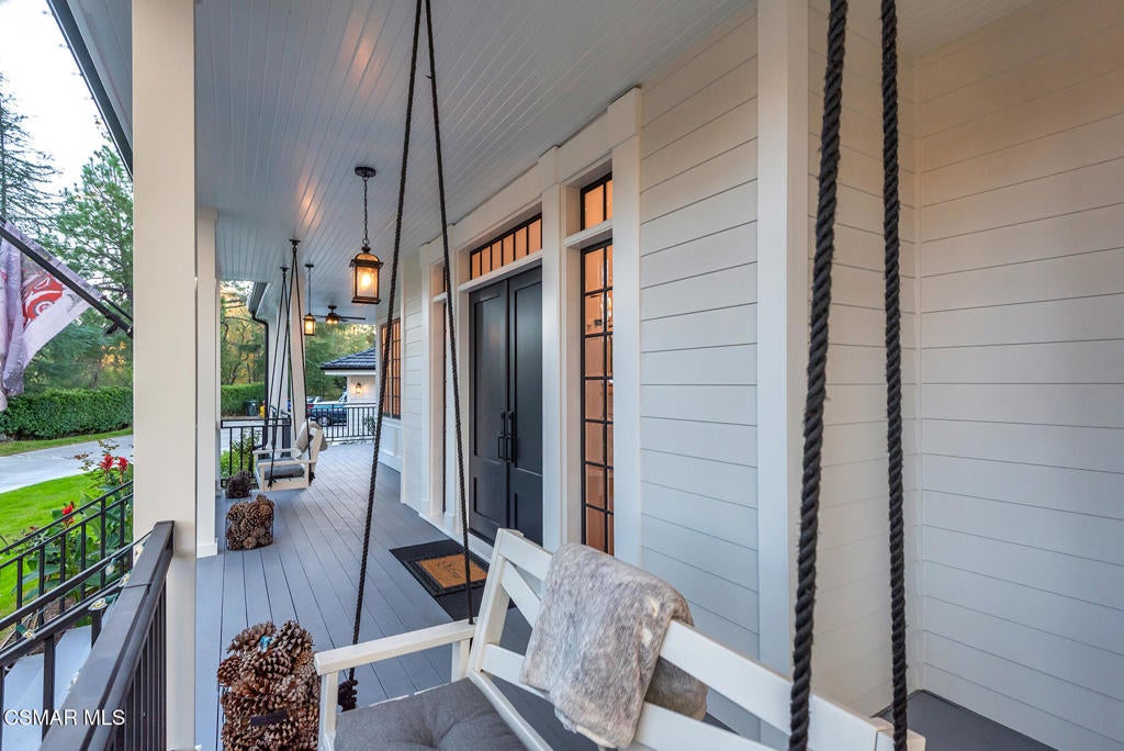 Agoura Hills, California, 91301, United States, 5 Bedrooms Bedrooms, ,7 BathroomsBathrooms,Residential,Pending,2006769