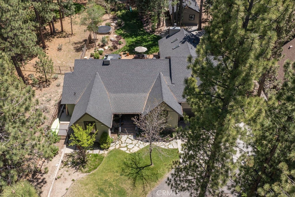 Big Bear Lake, California, 92315, United States, ,4 BathroomsBathrooms,Residential,Active,1825090