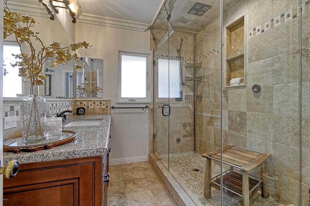 Ventura, California, 93003, United States, 4 Bedrooms Bedrooms, ,4 BathroomsBathrooms,Residential,Active,1944051