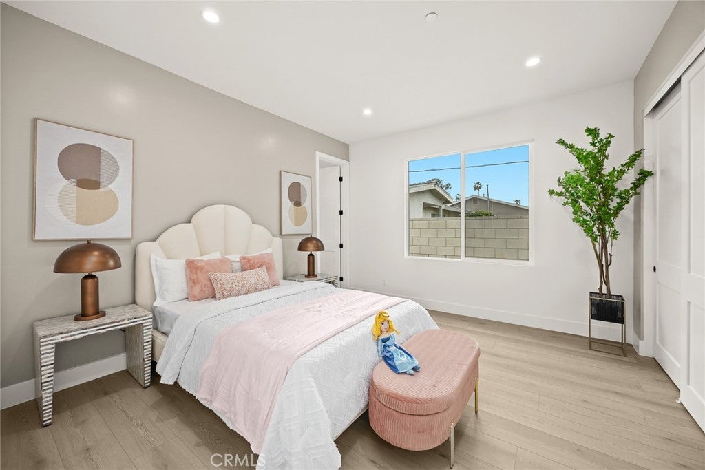 Pasadena, California, 91107, United States, 5 Bedrooms Bedrooms, ,6 BathroomsBathrooms,Residential,Active,2016401