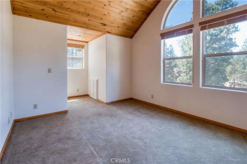 Big Bear Lake, California, 92315, United States, 4 Bedrooms Bedrooms, ,3 BathroomsBathrooms,Residential,Active,1919050