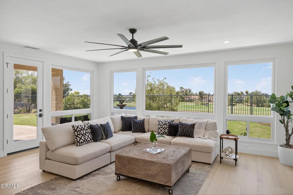 Camarillo, California, 93010, United States, 5 Bedrooms Bedrooms, ,5 BathroomsBathrooms,Residential,Active,1914809