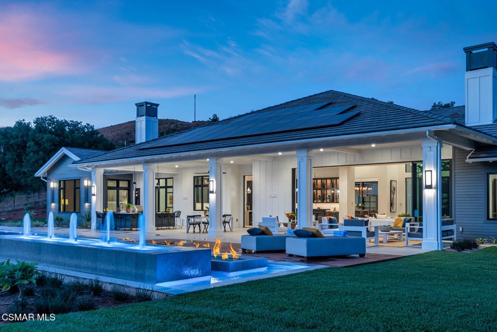 Thousand Oaks, California, 91362, United States, 5 Bedrooms Bedrooms, ,7 BathroomsBathrooms,Residential,Active,1900211