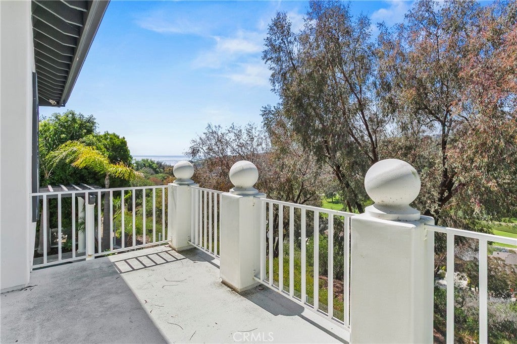 Laguna Niguel, California, 92677, United States, 4 Bedrooms Bedrooms, ,5 BathroomsBathrooms,Residential,Active,1986900