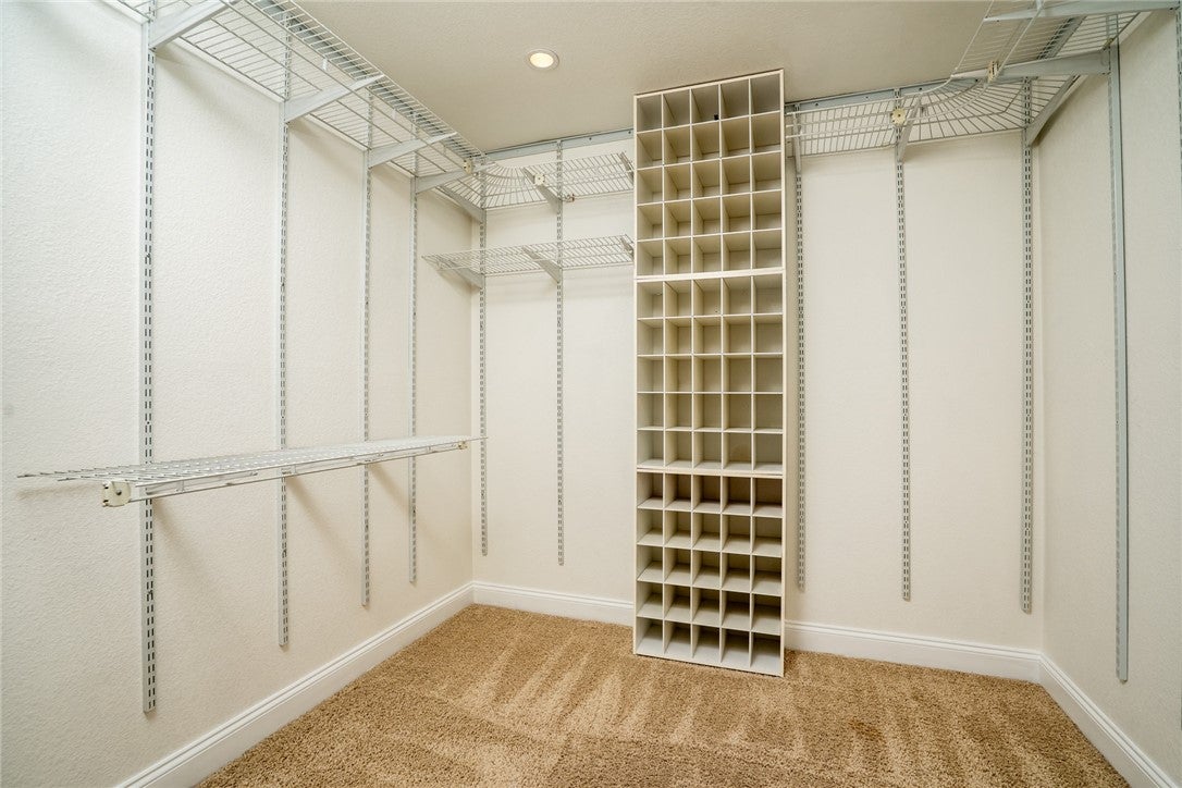 Huntington Beach, California, 92647, United States, 4 Bedrooms Bedrooms, ,3 BathroomsBathrooms,Residential,Active,2037145