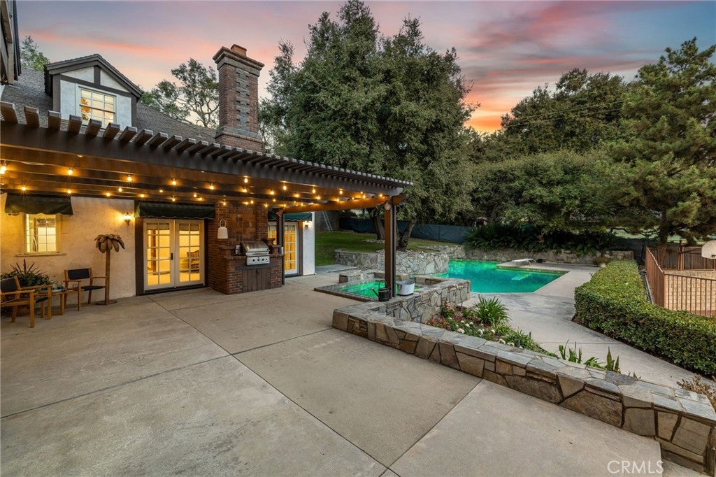 Glendora, California, 91741, United States, 8 Bedrooms Bedrooms, ,7 BathroomsBathrooms,Residential,Active,1900207
