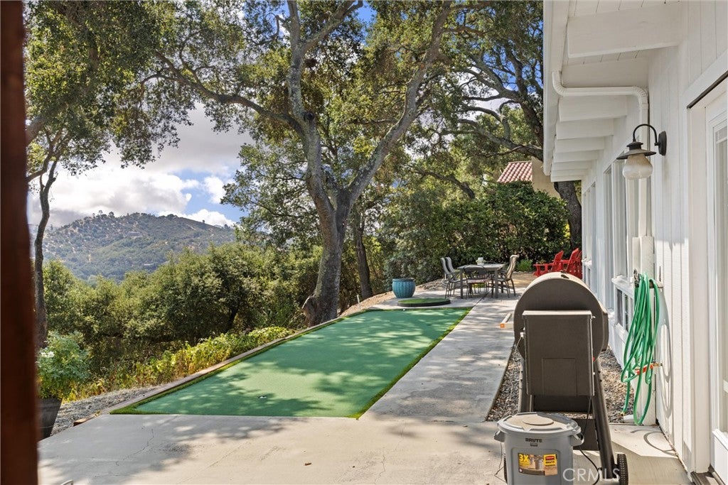 Atascadero, California, 93422, United States, 4 Bedrooms Bedrooms, ,2 BathroomsBathrooms,Residential,Active,1913985