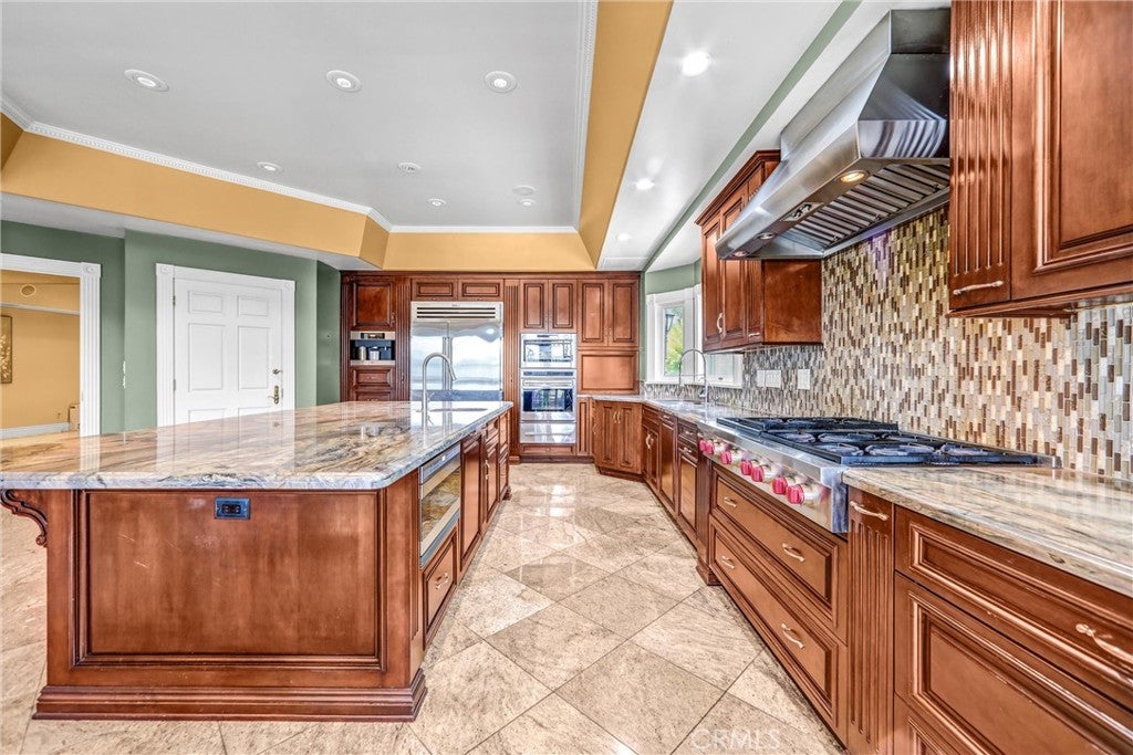 Arcadia, California, 91006, United States, 8 Bedrooms Bedrooms, ,10 BathroomsBathrooms,Residential,Active,1922498