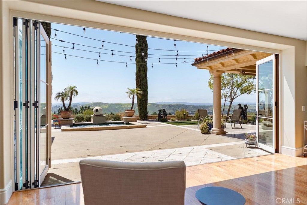 Ladera Ranch, California, 92694, United States, 5 Bedrooms Bedrooms, ,6 BathroomsBathrooms,Residential,Active,1798097