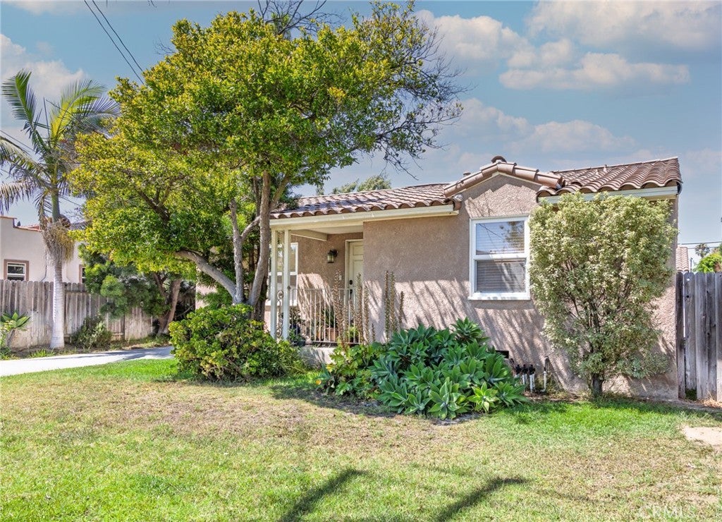 Costa Mesa, California, 92627, United States, 3 Bedrooms Bedrooms, ,2 BathroomsBathrooms,Residential,Active,1909898 Costa Mesa, California, 92627, United States, 3 Bedrooms Bedrooms, ,2 BathroomsBathrooms,Residential,Active,1909898