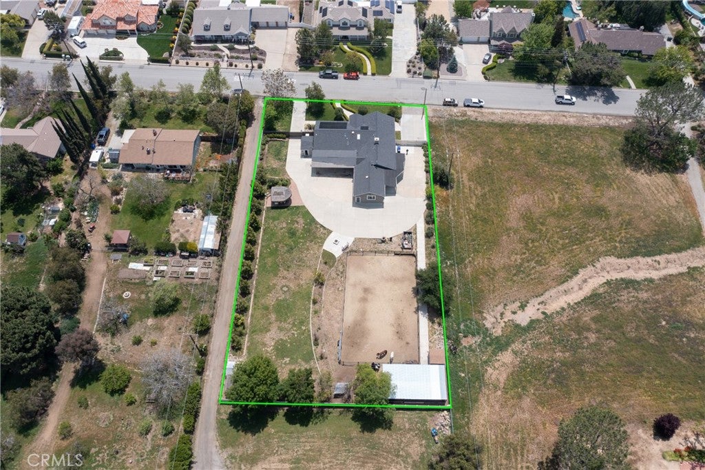 Yucaipa, California, 92399, United States, 5 Bedrooms Bedrooms, ,4 BathroomsBathrooms,Residential,Pending,1985872