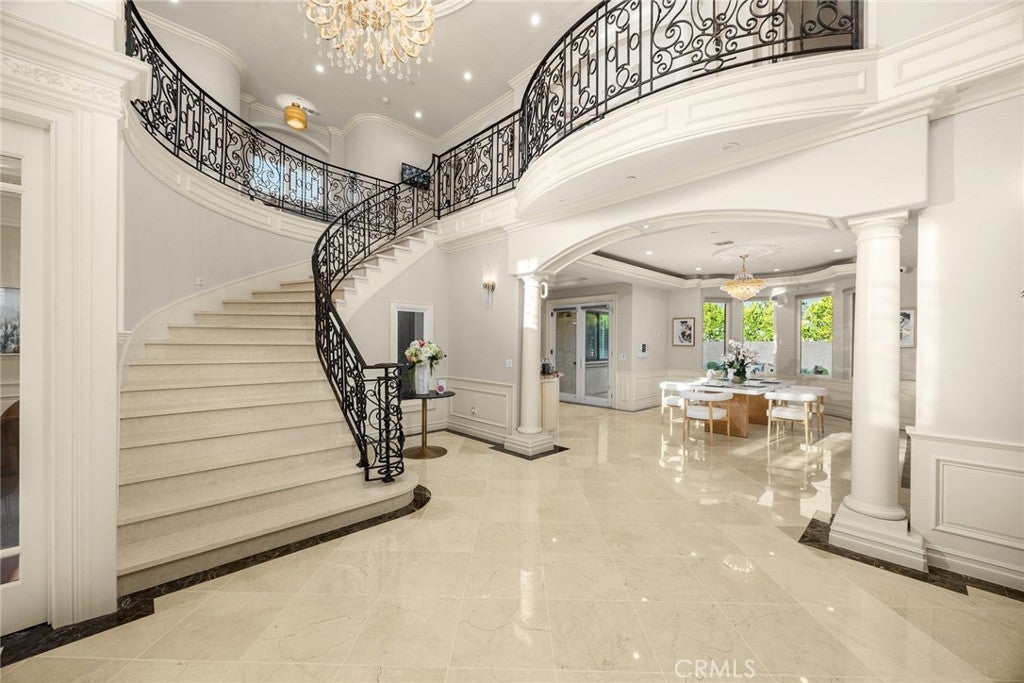 Arcadia, California, 91006, United States, 4 Bedrooms Bedrooms, ,5 BathroomsBathrooms,Residential,Active,1904748