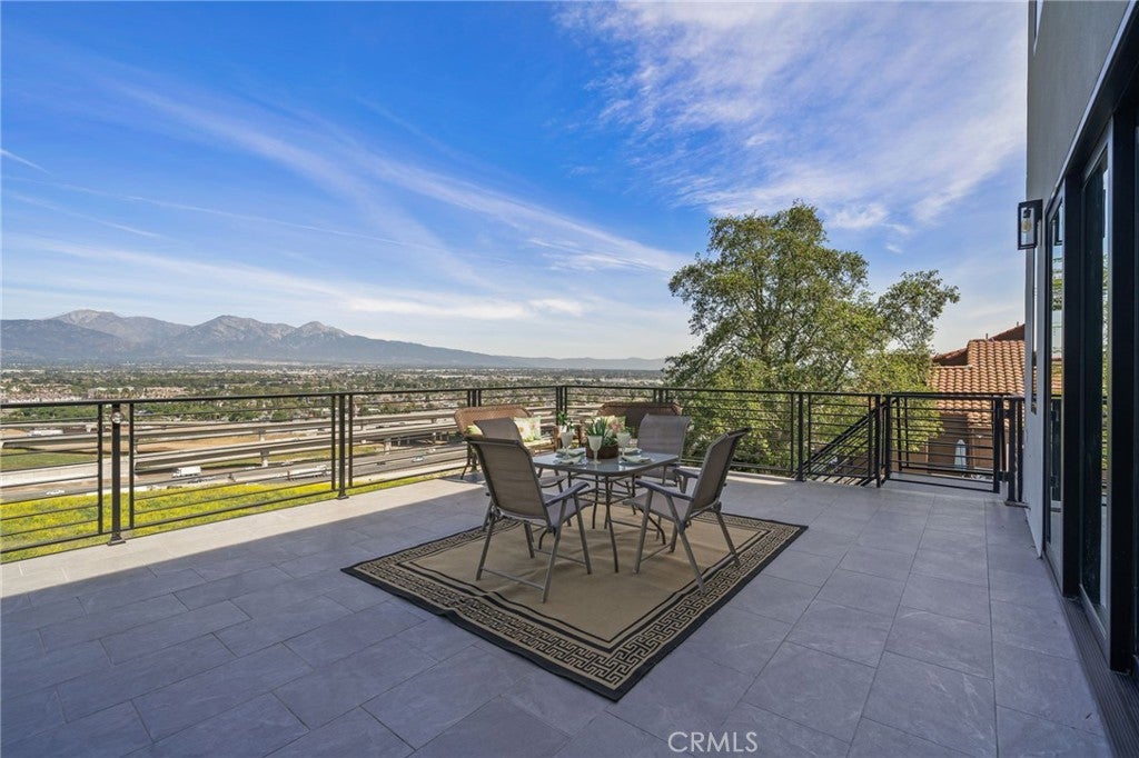 Chino Hills, California, 91709, United States, 5 Bedrooms Bedrooms, ,5 BathroomsBathrooms,Residential,Active,2030088