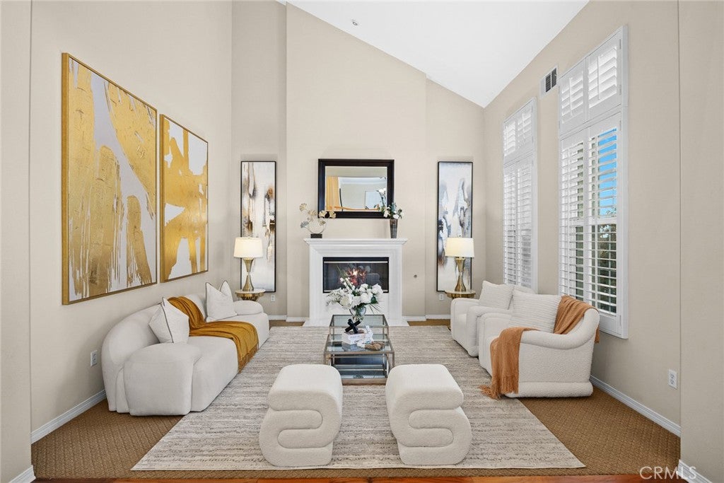 Monterey Park, California, 91754, United States, 5 Bedrooms Bedrooms, ,5 BathroomsBathrooms,Residential,Active,1988440