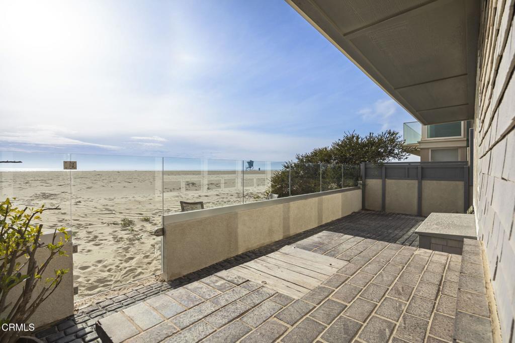Oxnard, California, 93035, United States, 3 Bedrooms Bedrooms, ,4 BathroomsBathrooms,Residential,Active,1905342