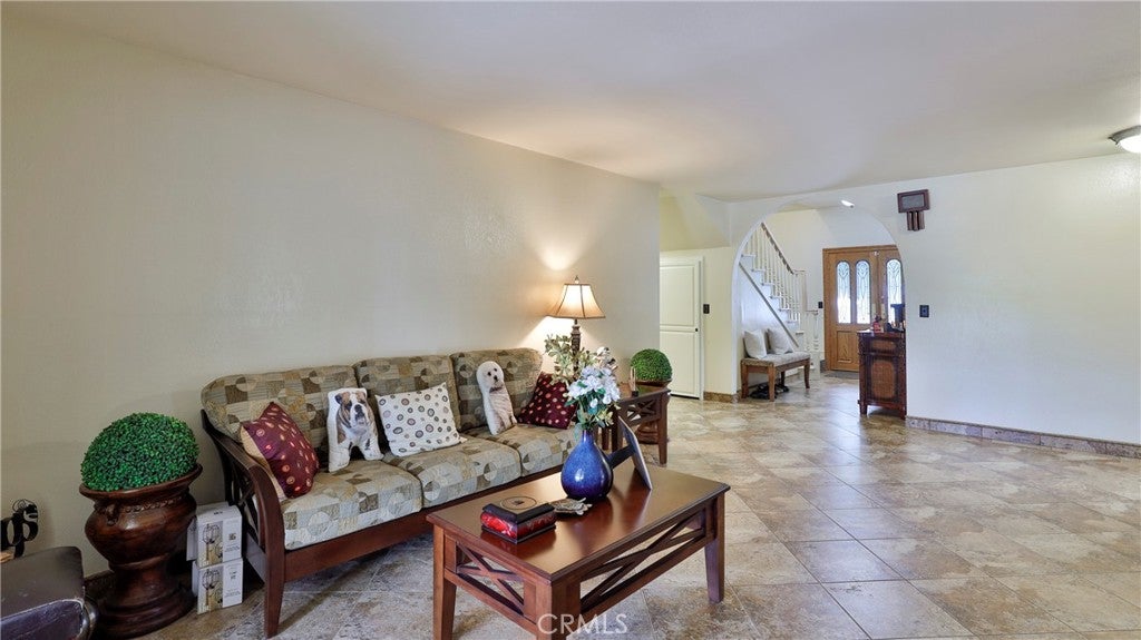 Redlands, California, 92373, United States, 5 Bedrooms Bedrooms, ,4 BathroomsBathrooms,Residential,Active,1985883