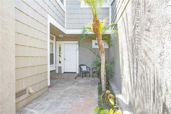 14 PRIMROSE # 47, IRVINE, CA 92604, photo 3 of 33