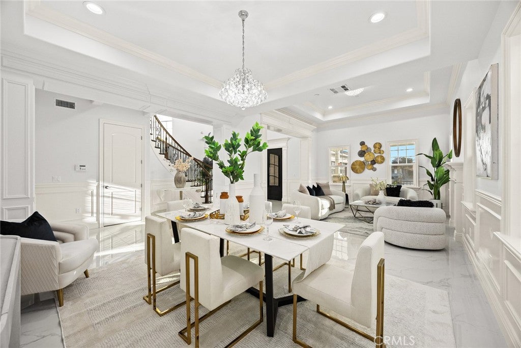 Temple City, California, 91780, United States, 5 Bedrooms Bedrooms, ,6 BathroomsBathrooms,Residential,Active,2011875